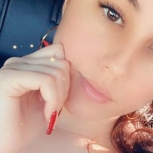 Meet your Posher, Elaine